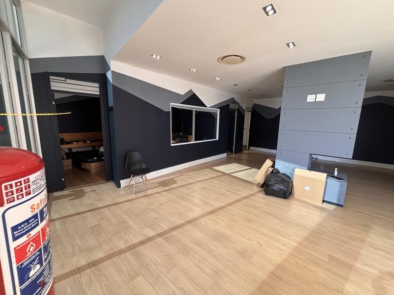 To Let Commercial Property for Rent in Northgate Island Western Cape